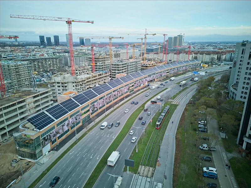 Luftaufnahme eines großen Bauprojekts in Wien